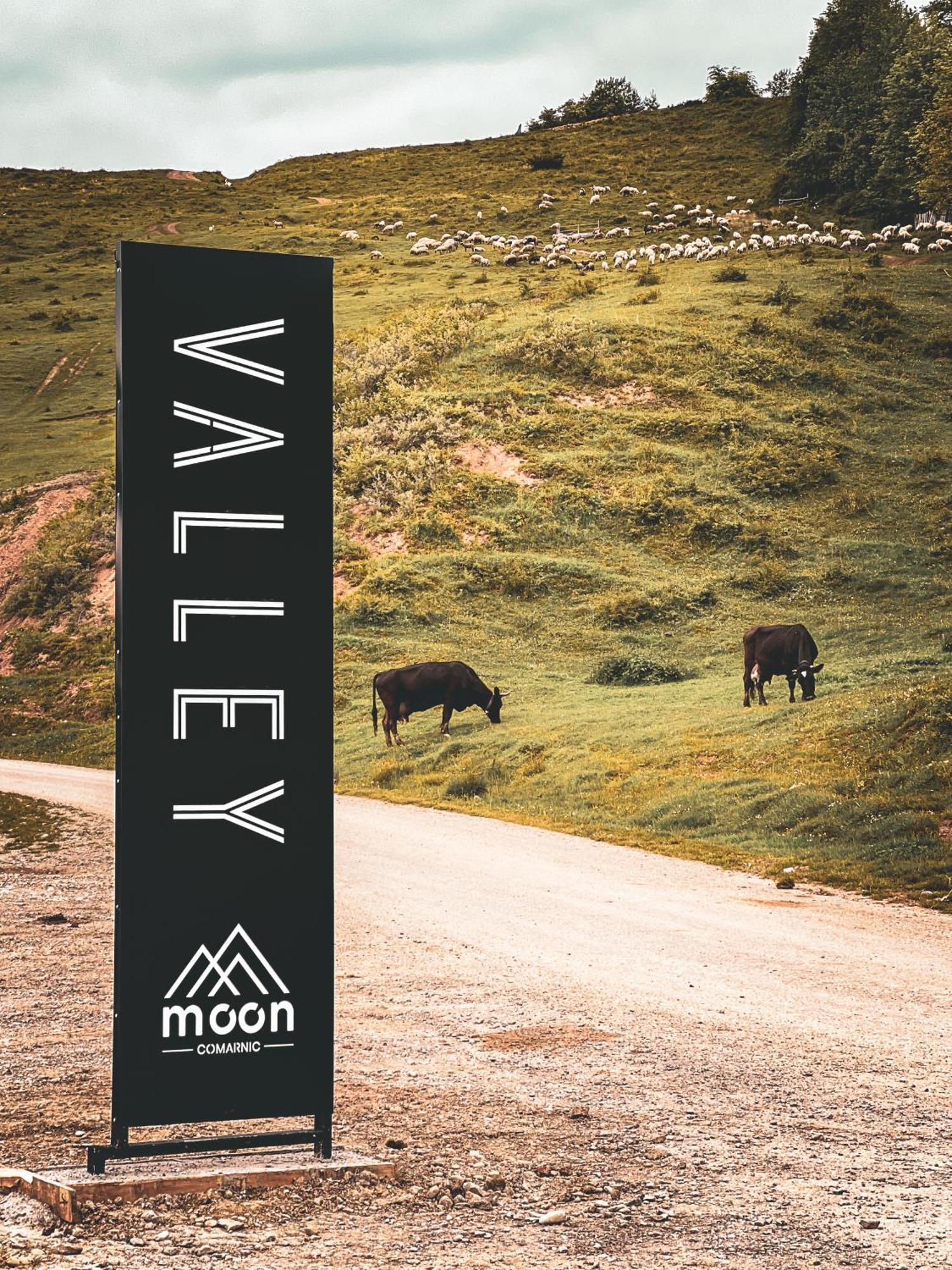 Moon Valley كومارنيك المظهر الخارجي الصورة